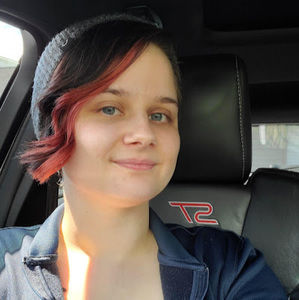 Meet your Posher, Cayla
